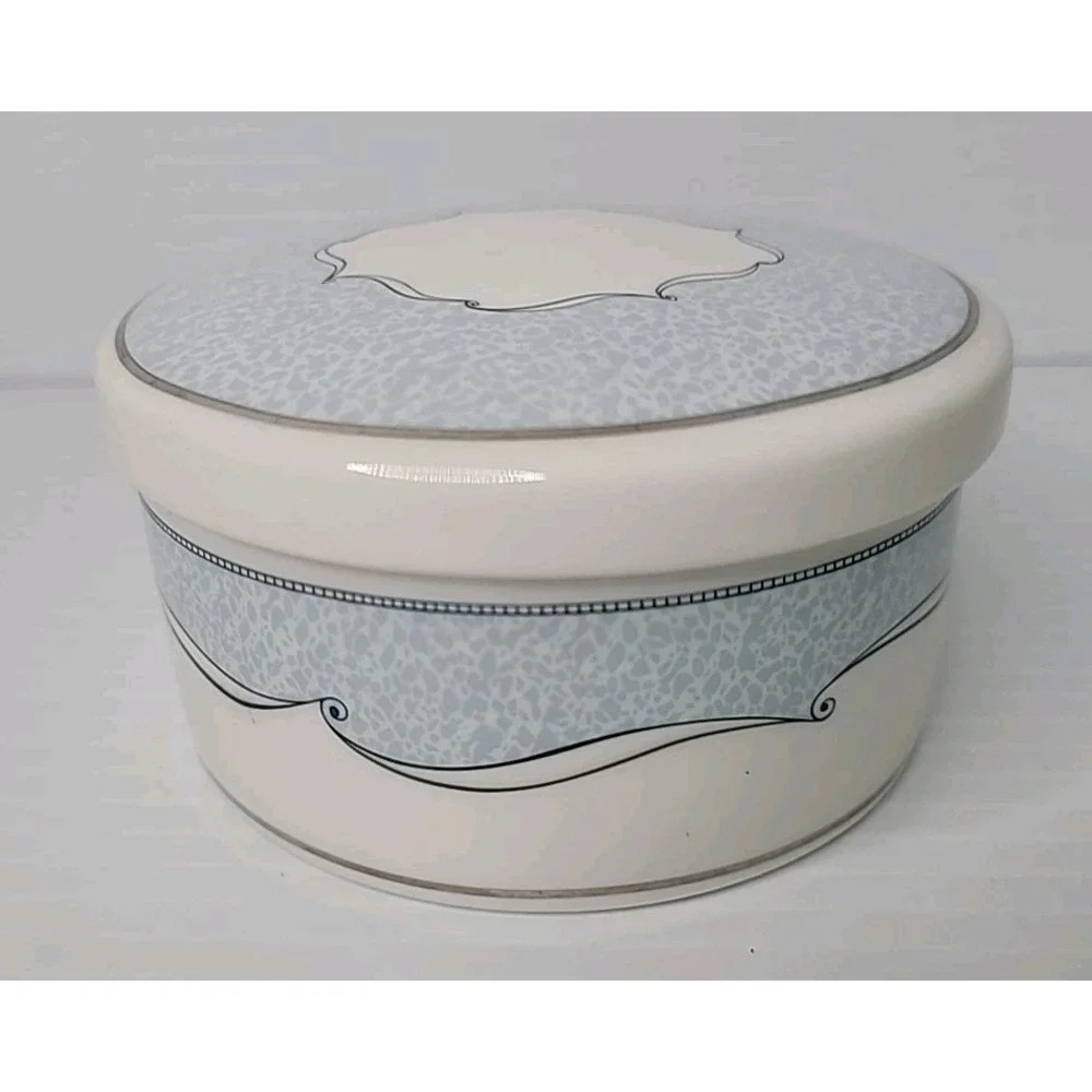 Wedgwood Venice Round Trinket Box Blue White Silver Trim Bone China Nice!